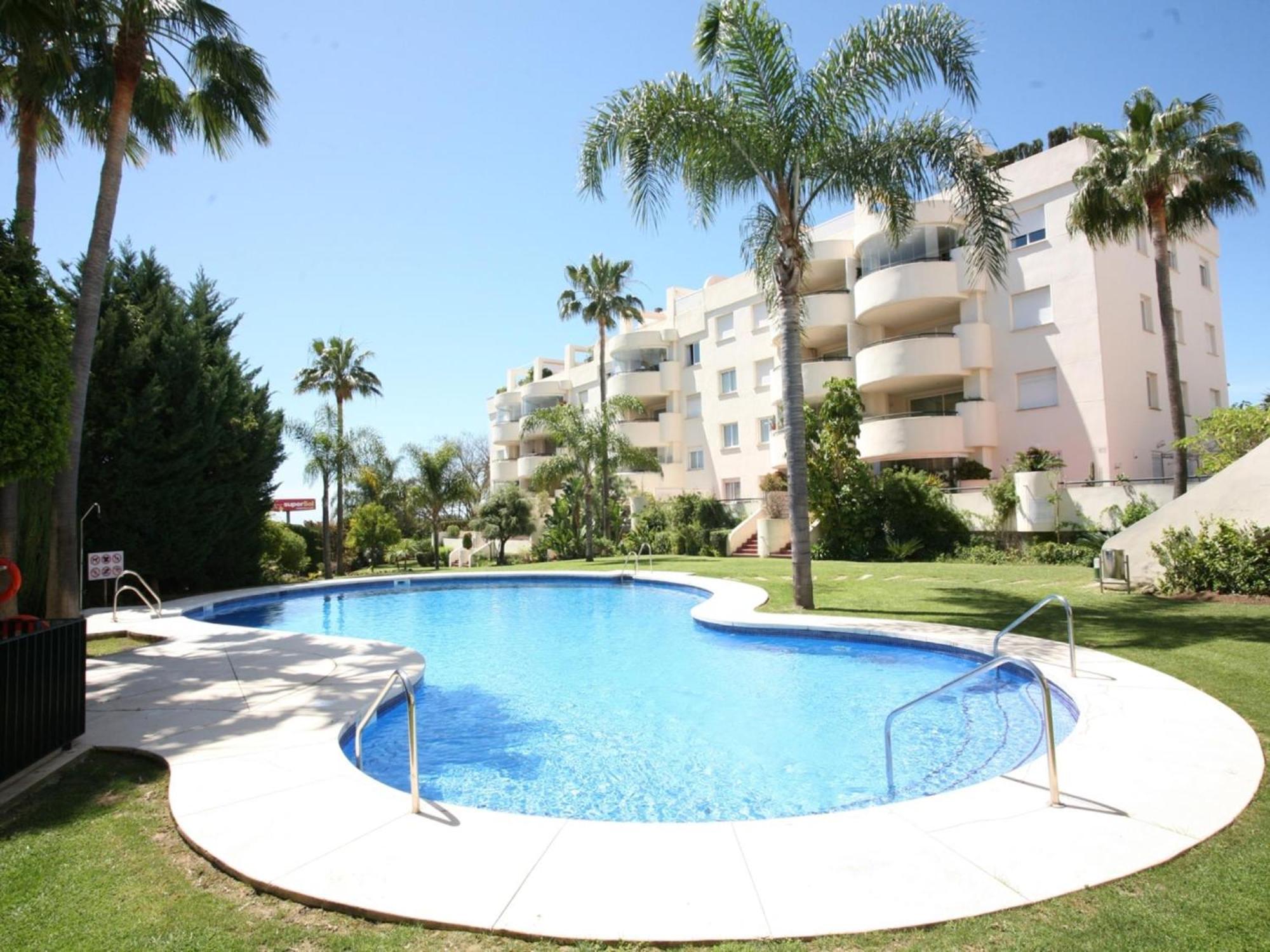 Gran ducado sky paradise Marbella Bagian luar foto